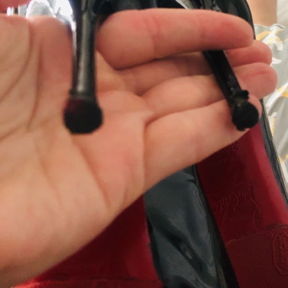 Christian Louboutin Patent Leather Heels 38.5 - Picture 8 of 8